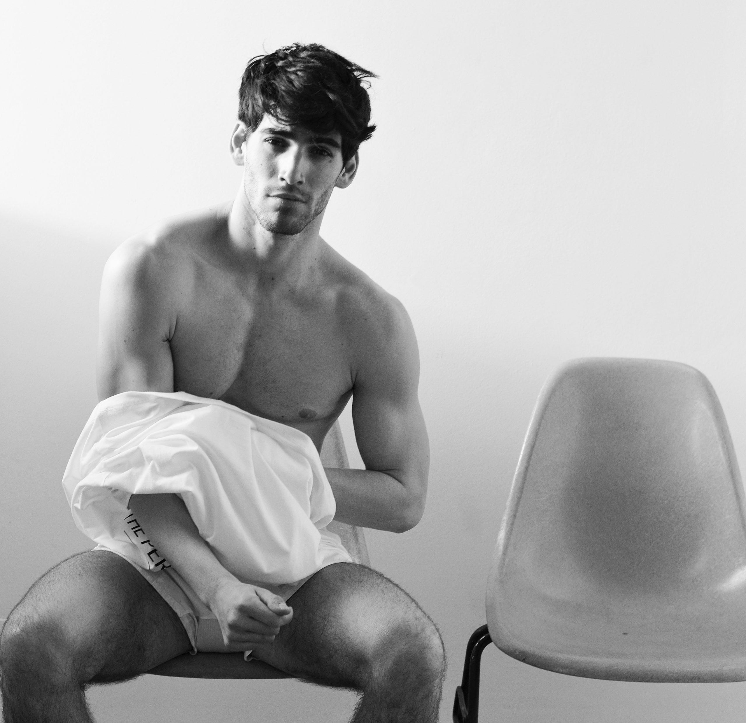 Alejandro fernandez wears boxer shorts